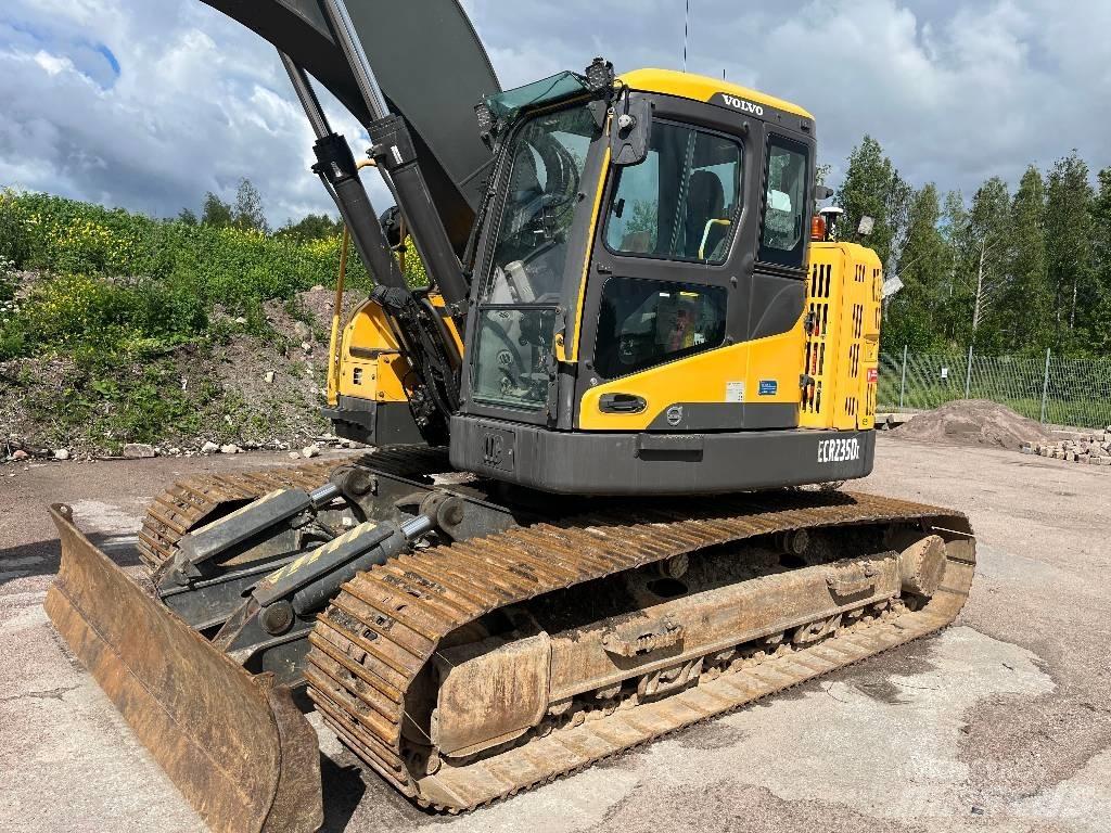 Volvo ECR 235 DL Kāpurķēžu ekskavatori