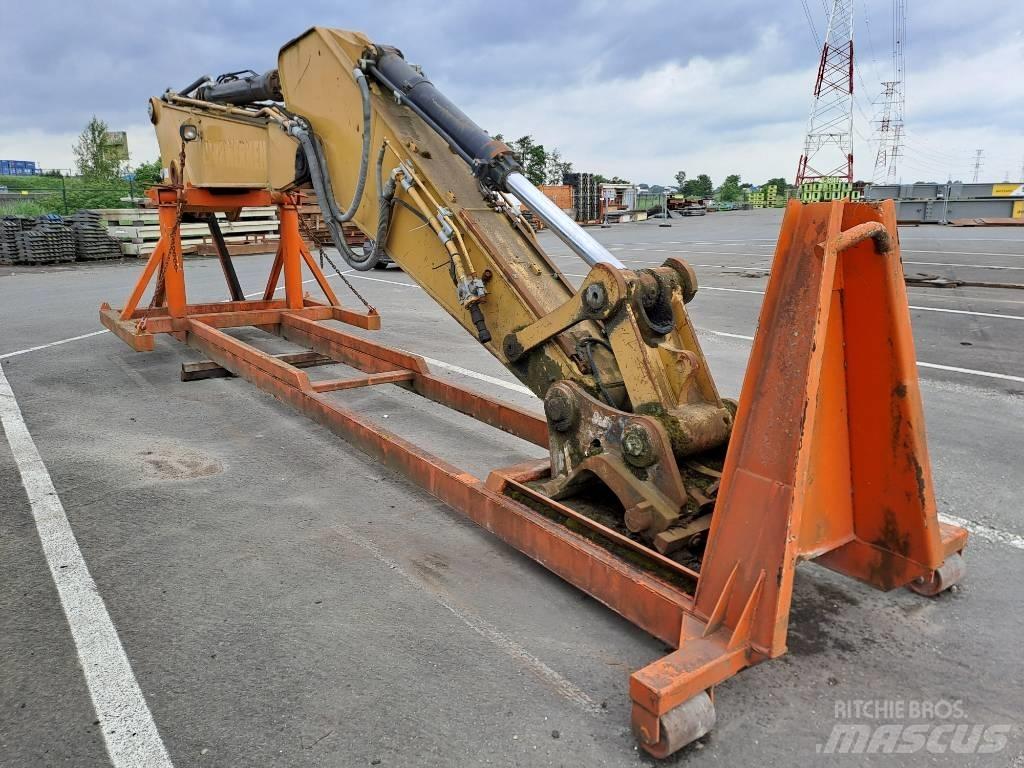 CAT 330DL UHD Demontāžas ekskavators