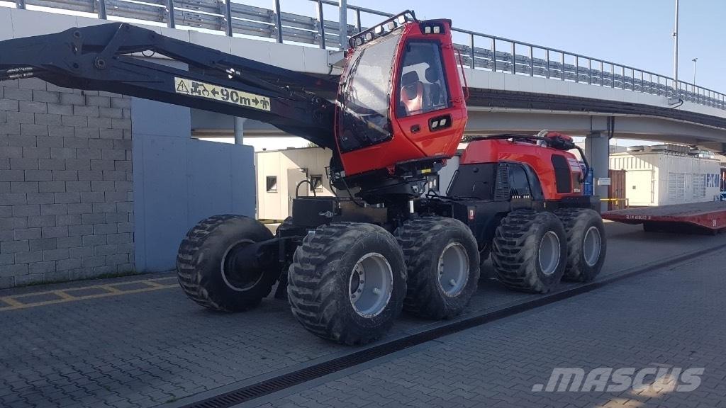 Komatsu 931 XC Harvesteri
