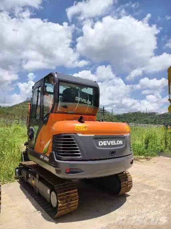 Doosan DX 60E Vidēja lieluma ekskavatori 7 t - 12 t