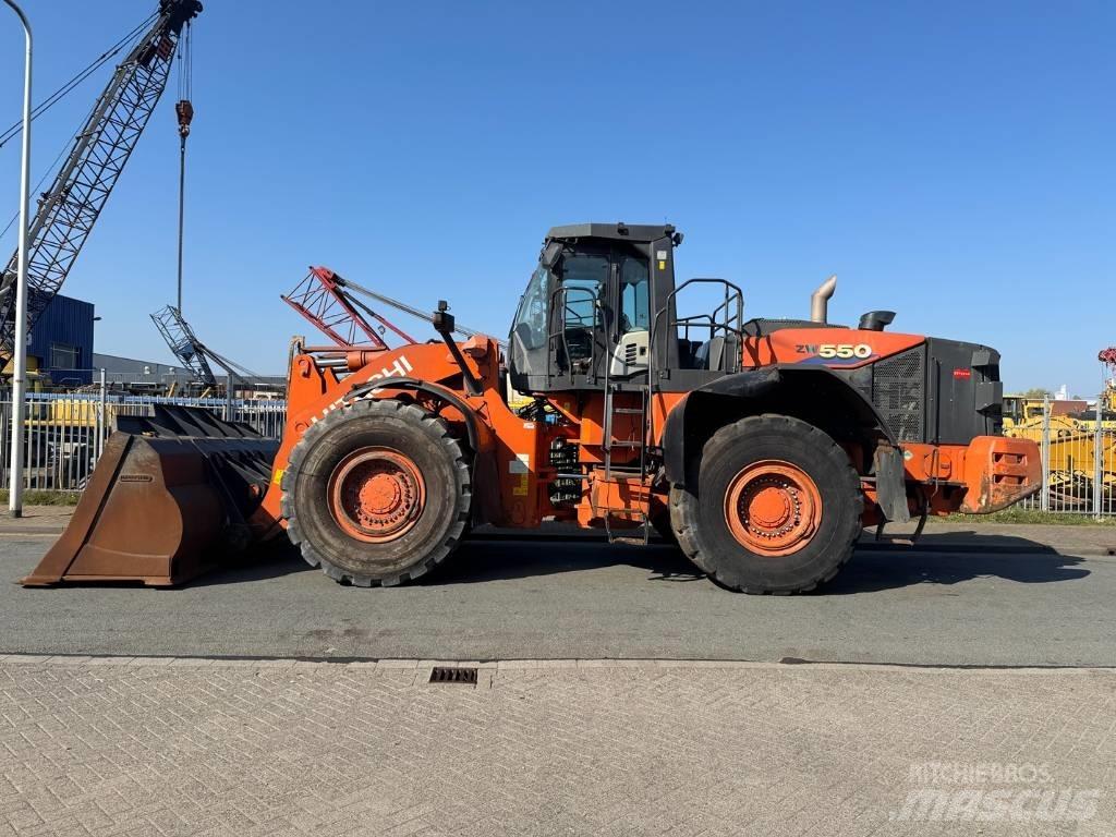Hitachi ZW 550-6 Iekrāvēji uz riteņiem