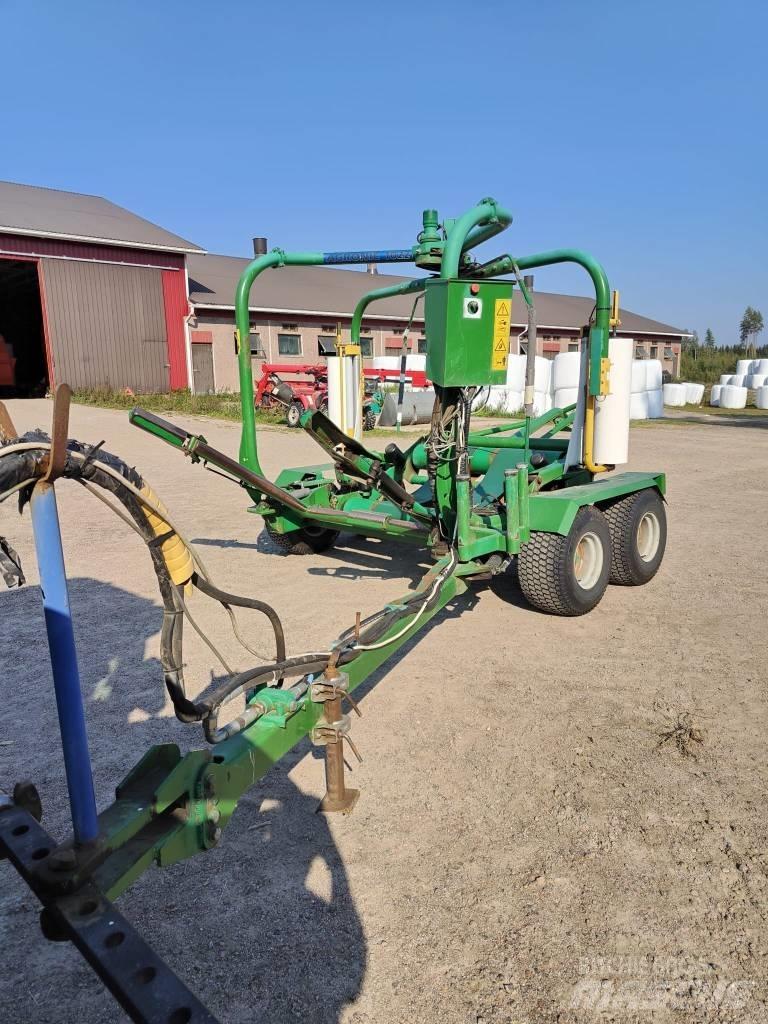 Agronic 1022 Rituļu ietinēji