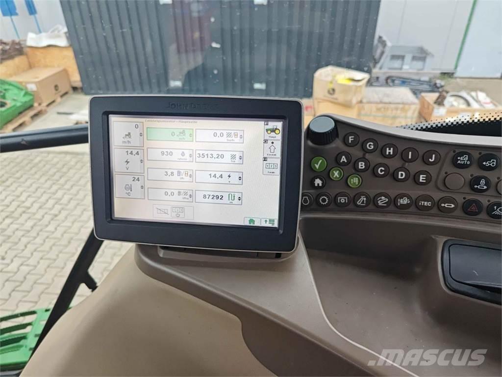 John Deere 6210R Traktori