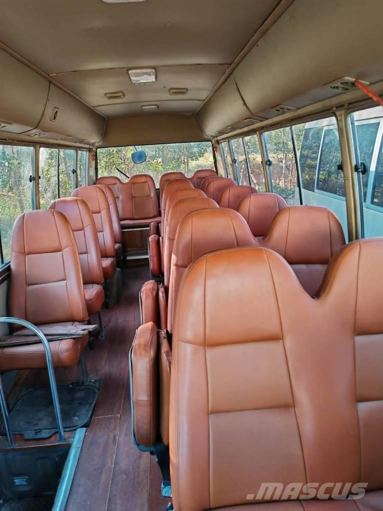 Toyota Coaster Starppilsētu autobusi