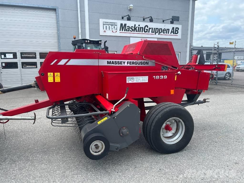 Massey Ferguson 1839 Ķīpu preses