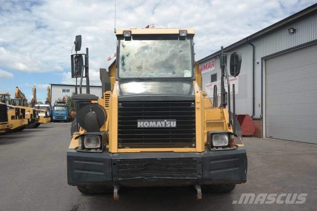 Komatsu HM 300-2 Artikulētie pašizgāzēji