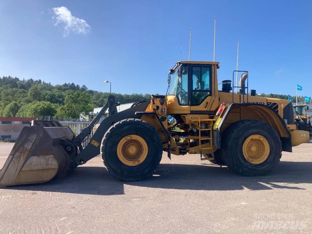 Volvo L 220 F Iekrāvēji uz riteņiem