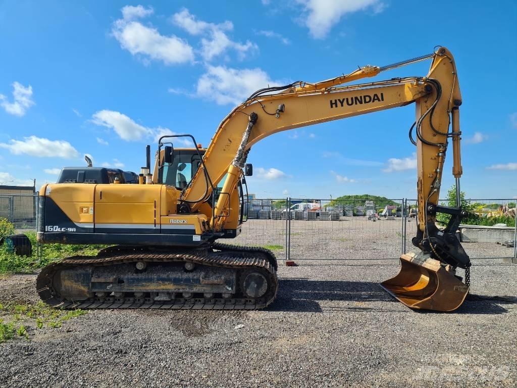 Hyundai R160LC-9A Kāpurķēžu ekskavatori