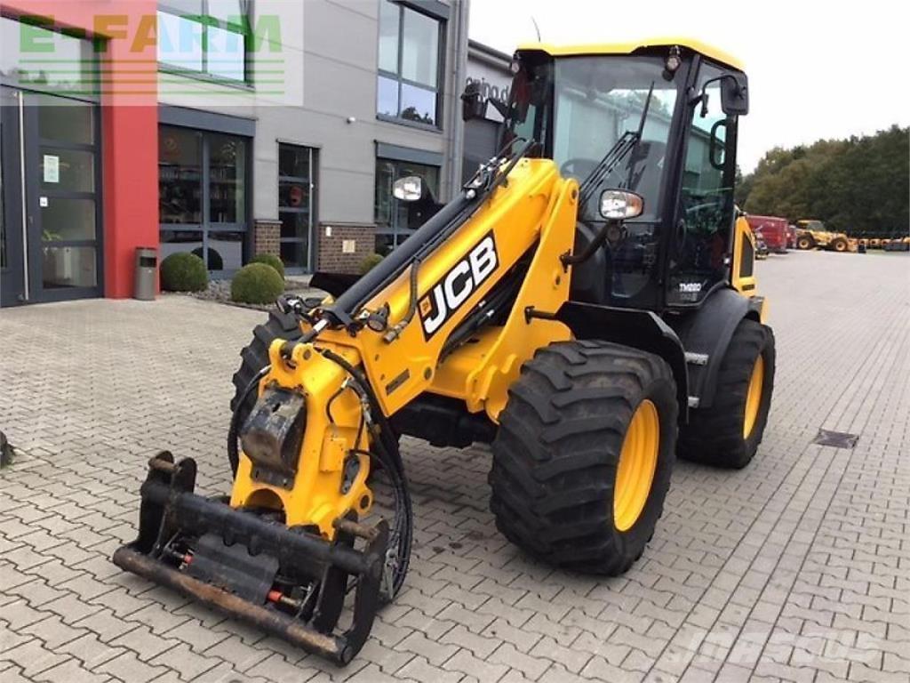 JCB tm 220 Lauksaimniecības pacēlāji