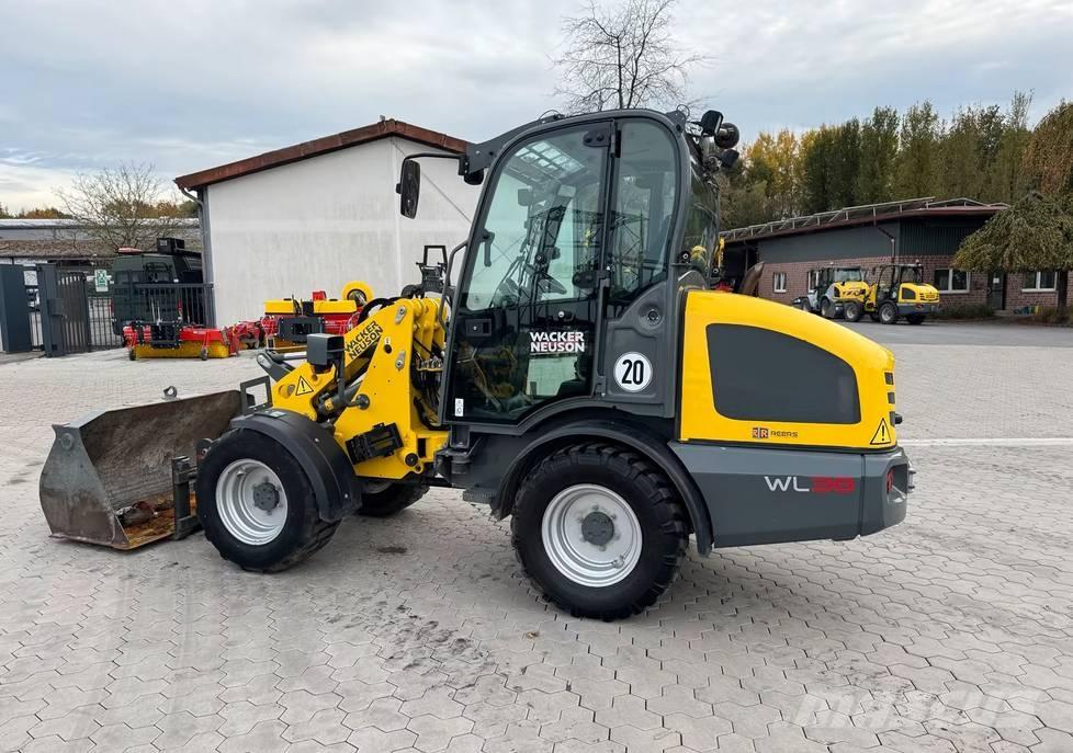 Wacker Neuson WL 38 Iekrāvēji uz riteņiem