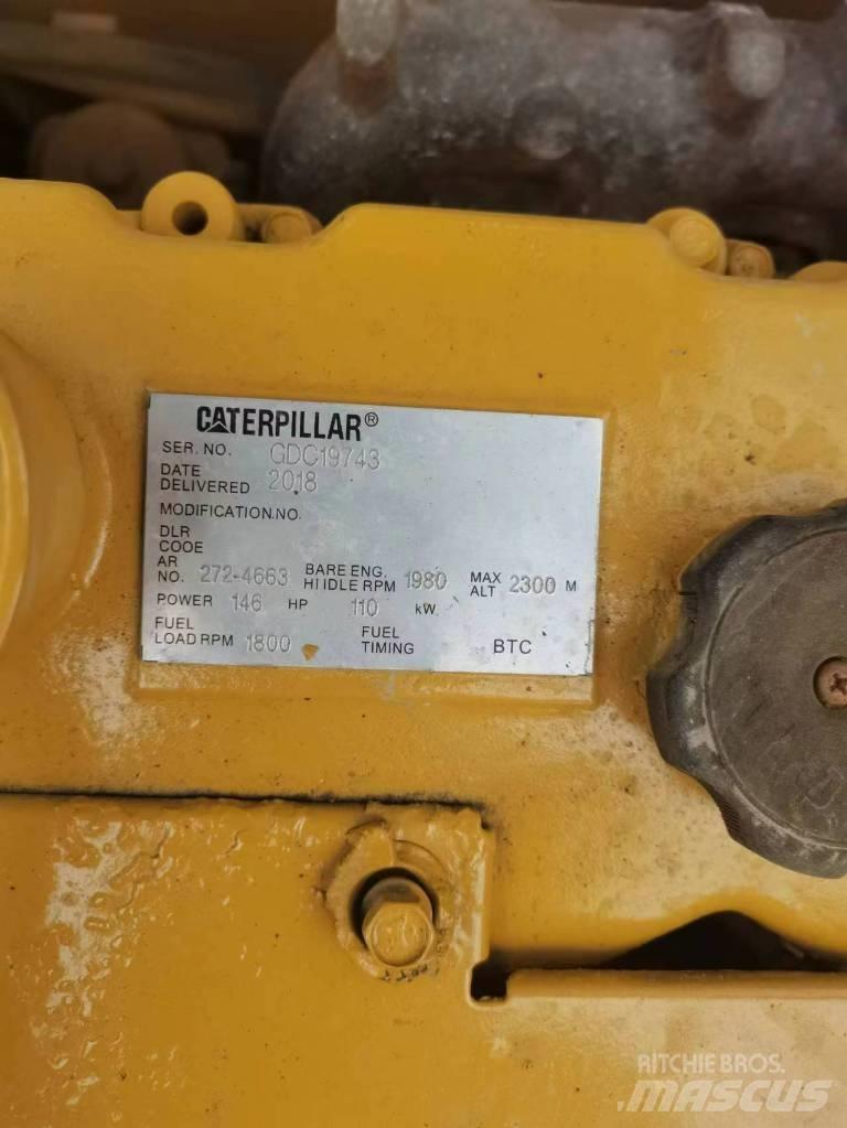 CAT 320 D Kāpurķēžu ekskavatori