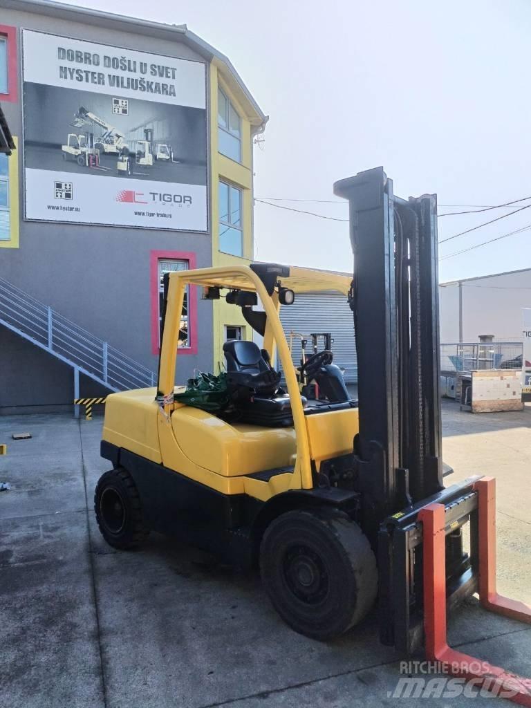 Hyster H4.5FT Tehnika ar dīzeļa dzinēju