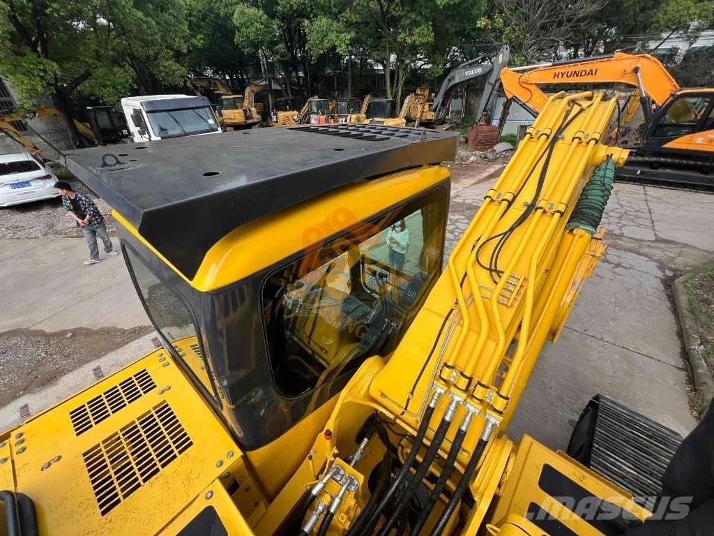 Komatsu PC 220-7 Kāpurķēžu ekskavatori