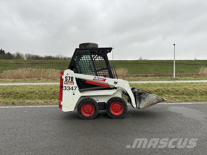 Bobcat S70 Iekrāvēji uz riteņiem