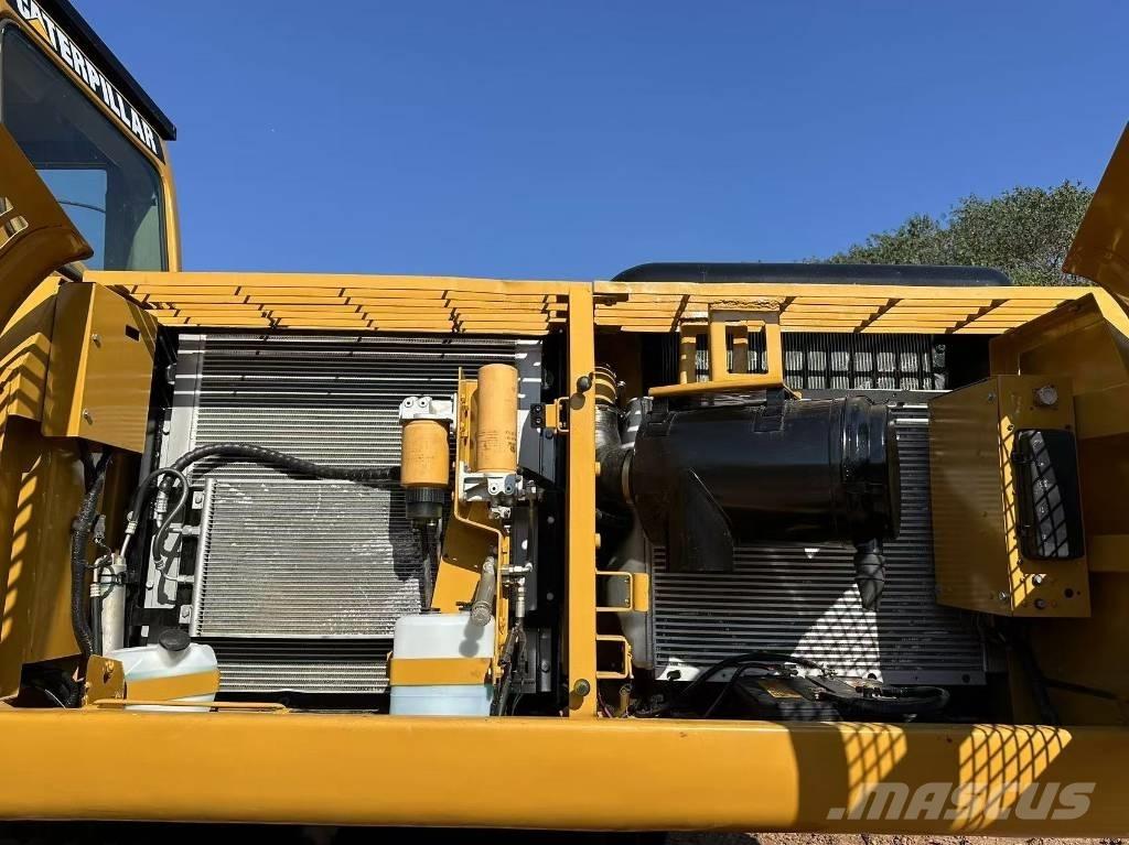 CAT 330C Kāpurķēžu ekskavatori