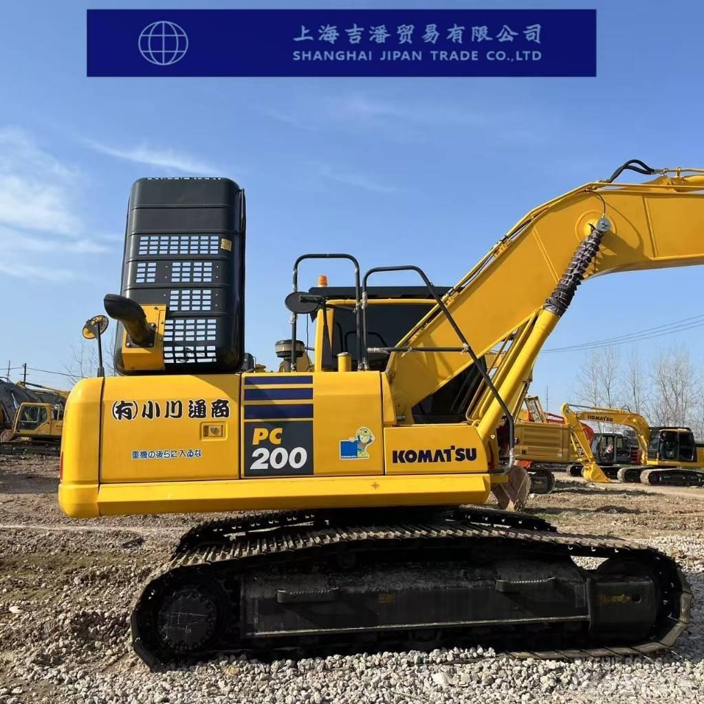 Komatsu PC 200 Kāpurķēžu ekskavatori