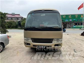 Toyota Coaster Mikroautobusi