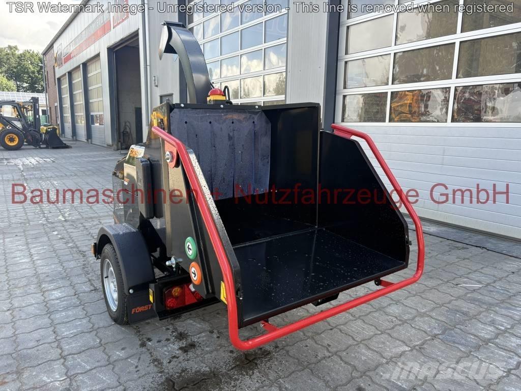  Först ST6P -werkneu- Koksnes šķeldotāji