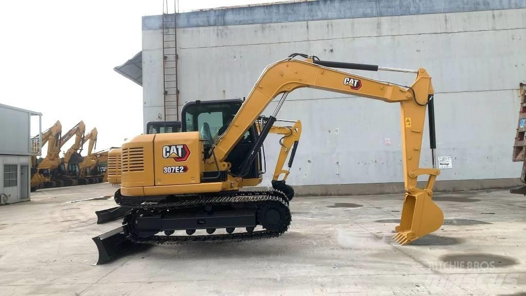 CAT 307E2 Kāpurķēžu ekskavatori
