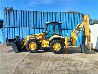 Komatsu WB 97 S-2 Ekskavatori-iekrāvēji