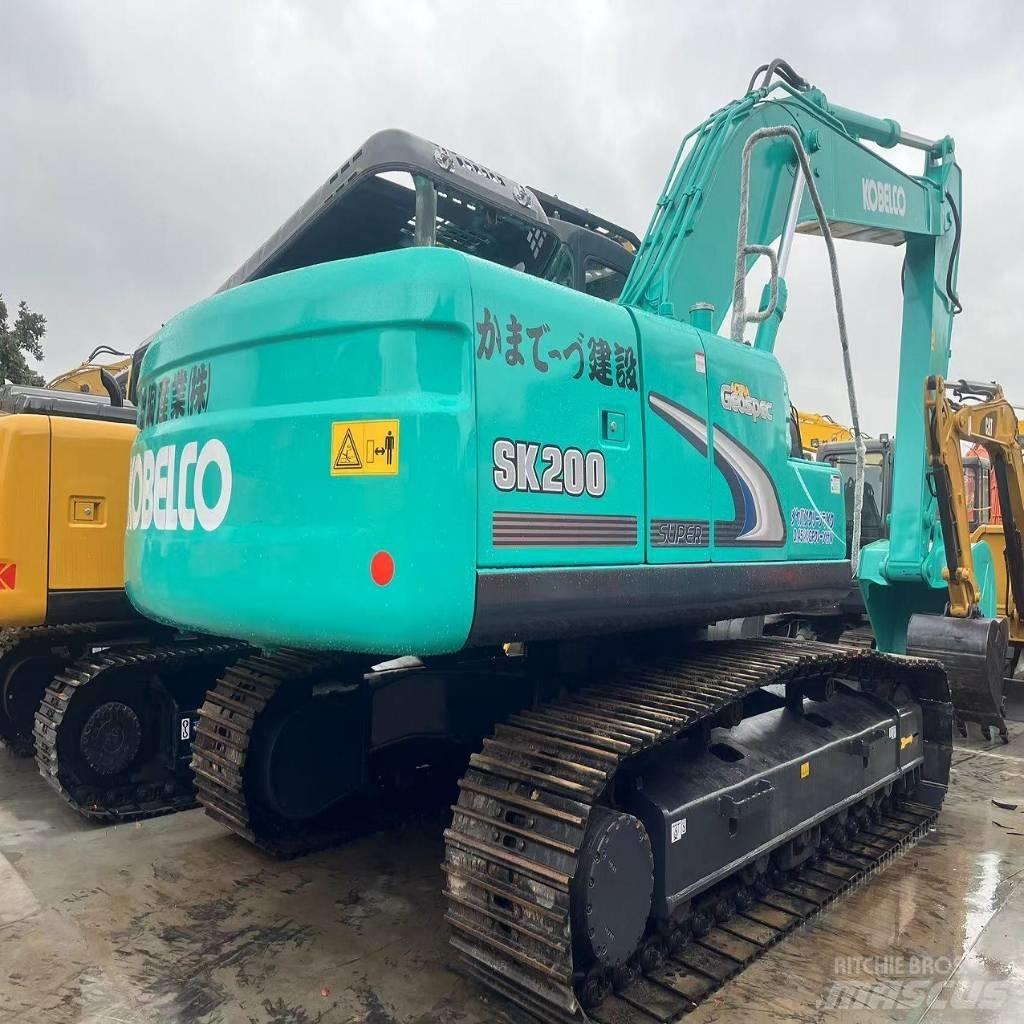 Kobelco SK 200-8 Kāpurķēžu ekskavatori