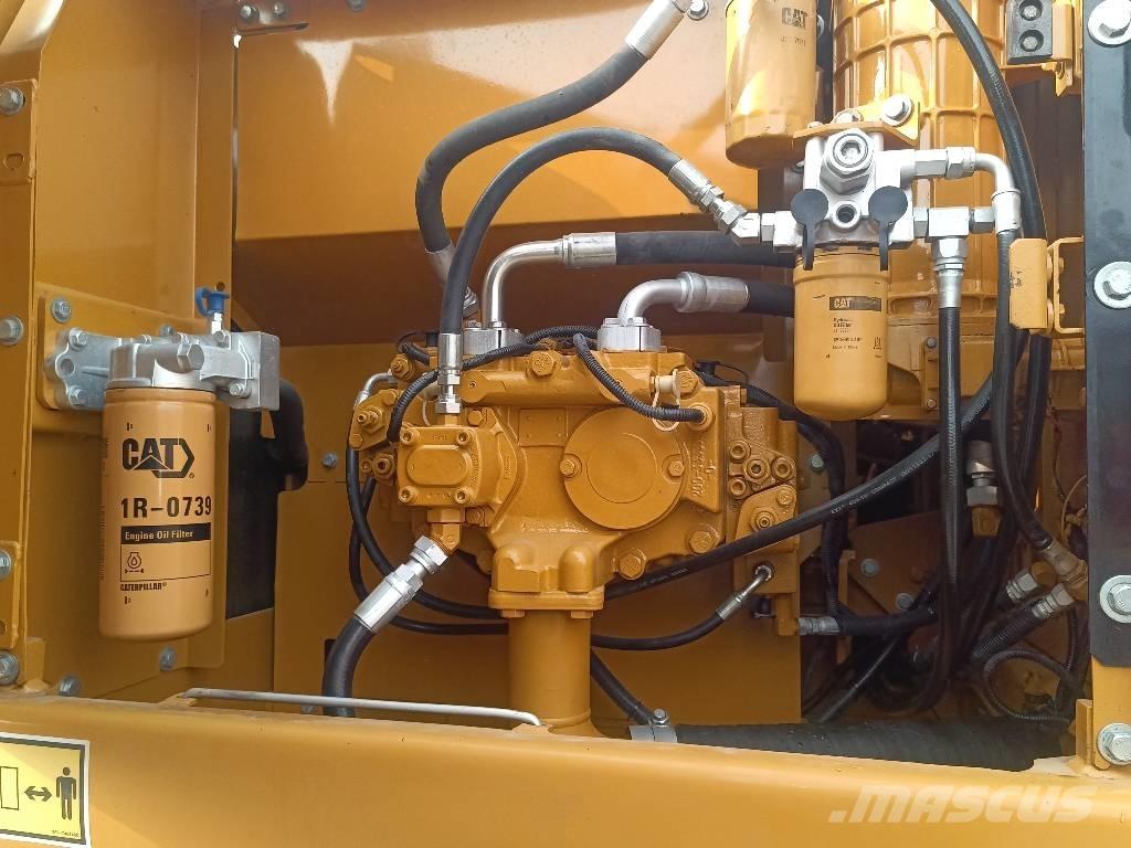 CAT 323 D2L Kāpurķēžu ekskavatori