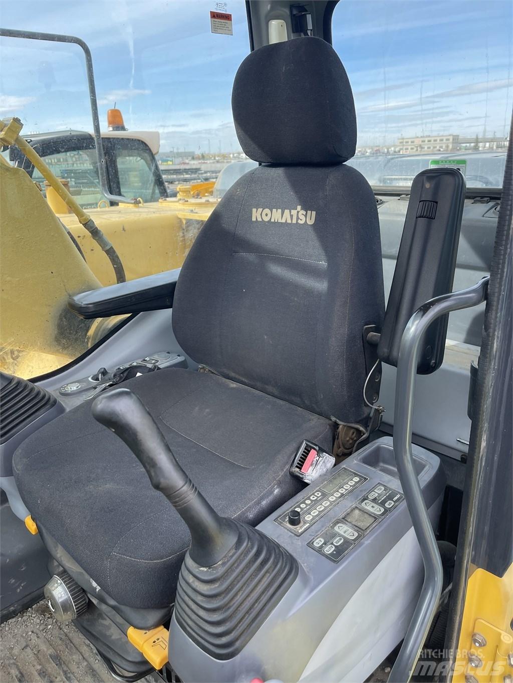 Komatsu PC 200 LC-7 Kāpurķēžu ekskavatori