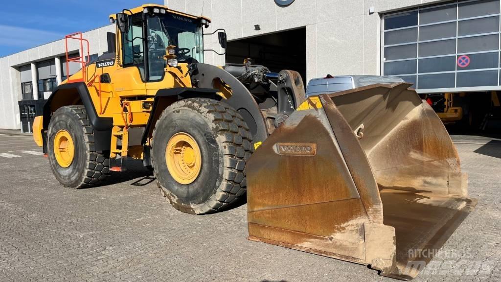 Volvo L260H Iekrāvēji uz riteņiem
