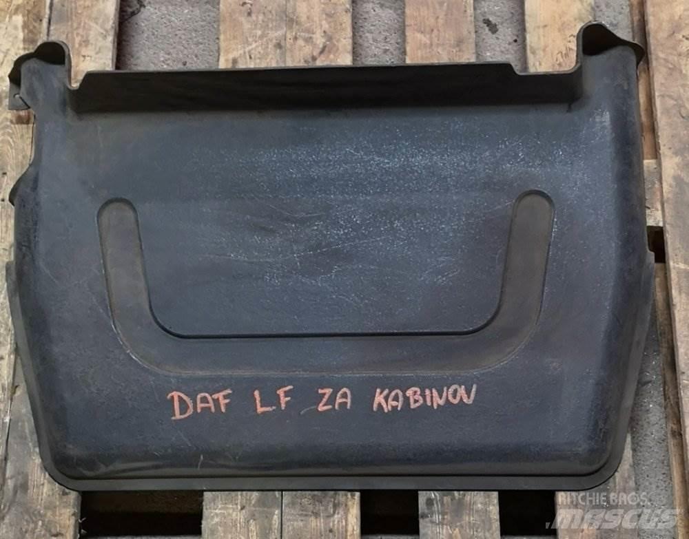 DAF LF KRYT ZA KABINOU Kabīnes un interjers