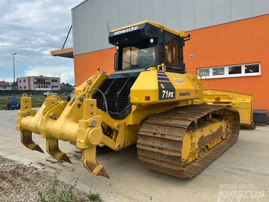 Komatsu D 71PX-24 E0 Kāpurķēžu buldozeri