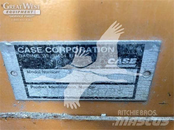 CASE 95XT Lietoti riteņu kompaktiekrāvēji