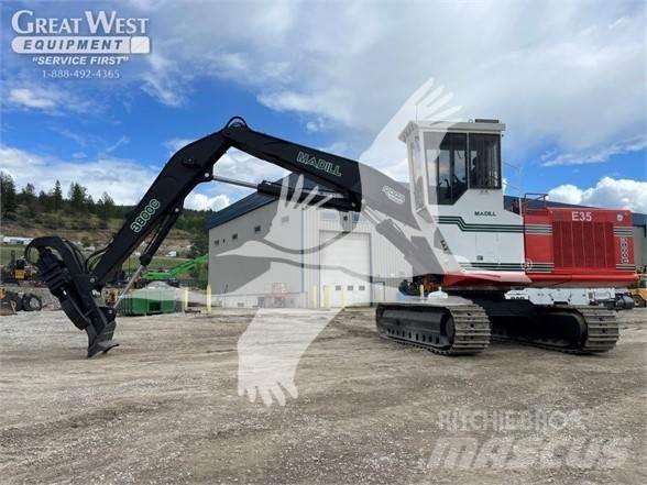 Madill 3800C Baļķu iekrāvēji