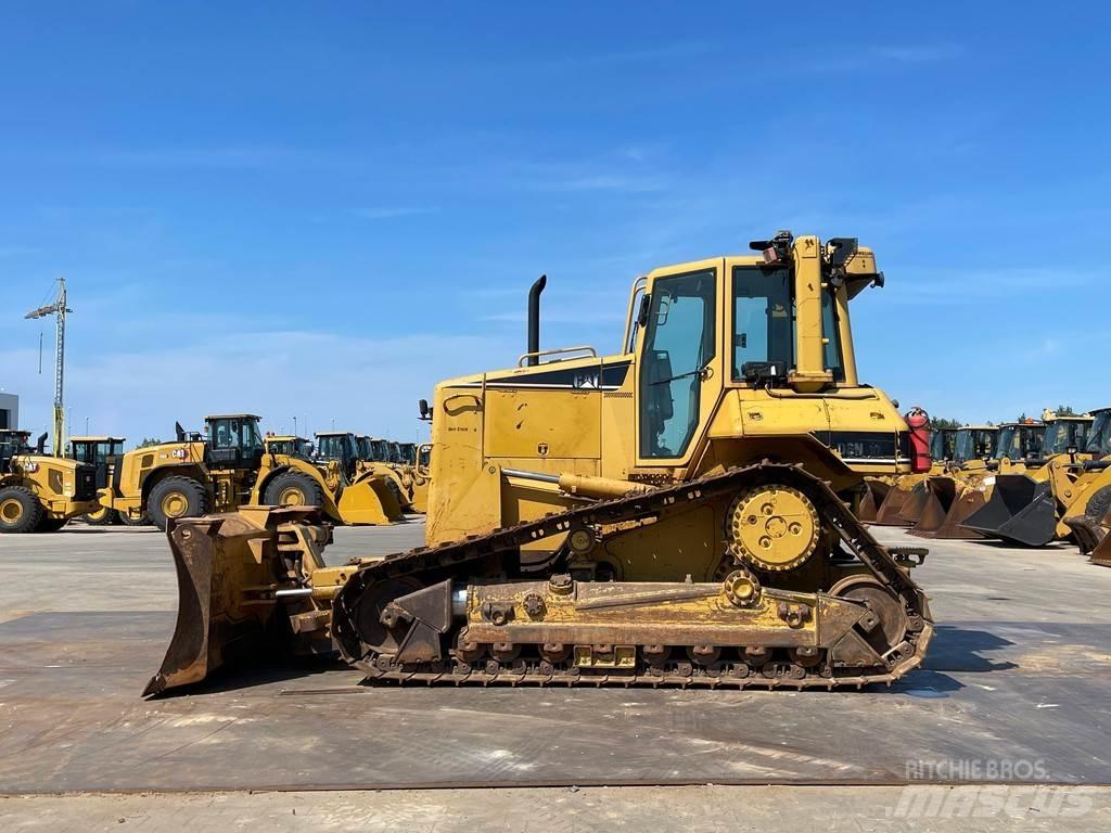 CAT D6N XL Kāpurķēžu buldozeri