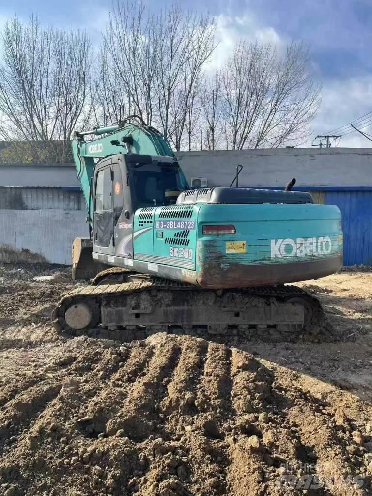 Kobelco SK 200-8 Kāpurķēžu ekskavatori