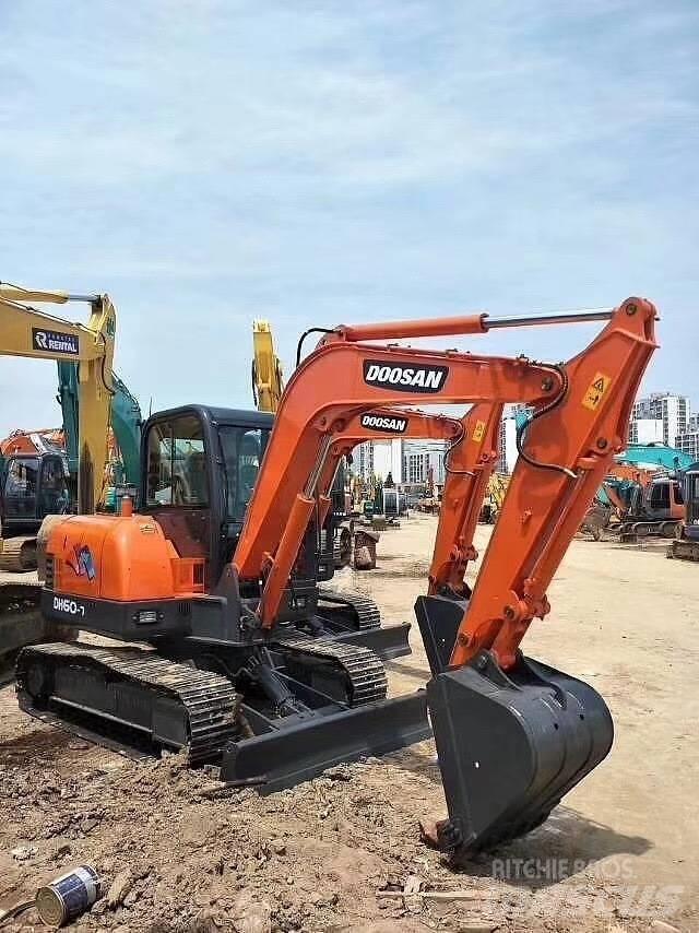 Doosan DH 60 Mini ekskavatori < 7 t