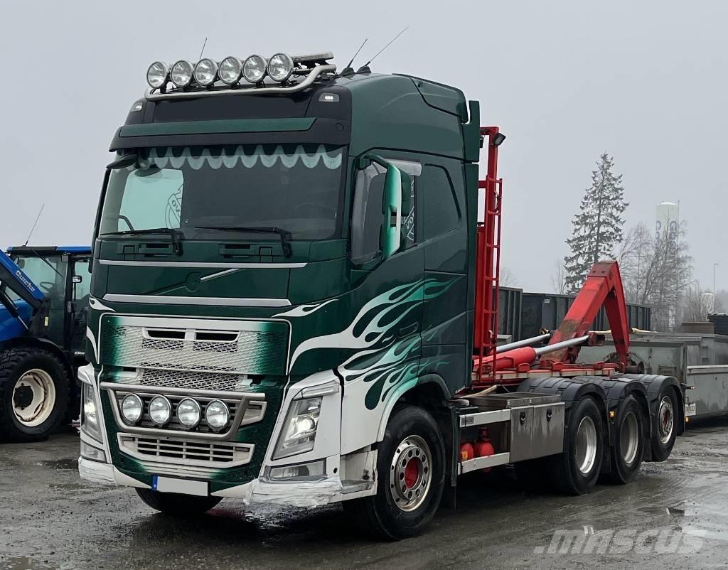 Volvo FH 540 Treileri ar āķi