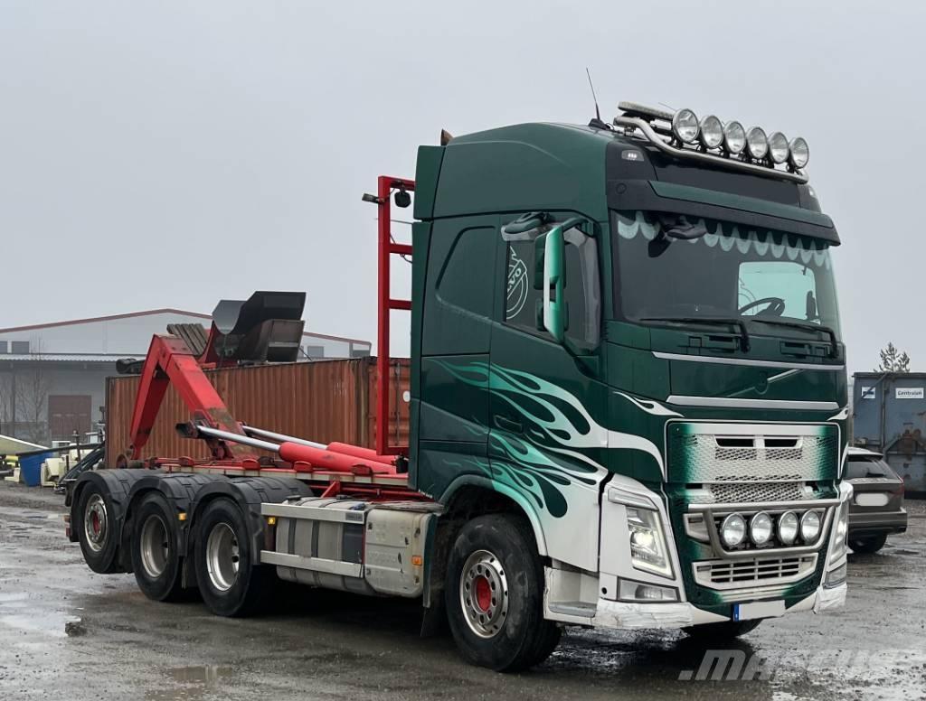 Volvo FH 540 Treileri ar āķi