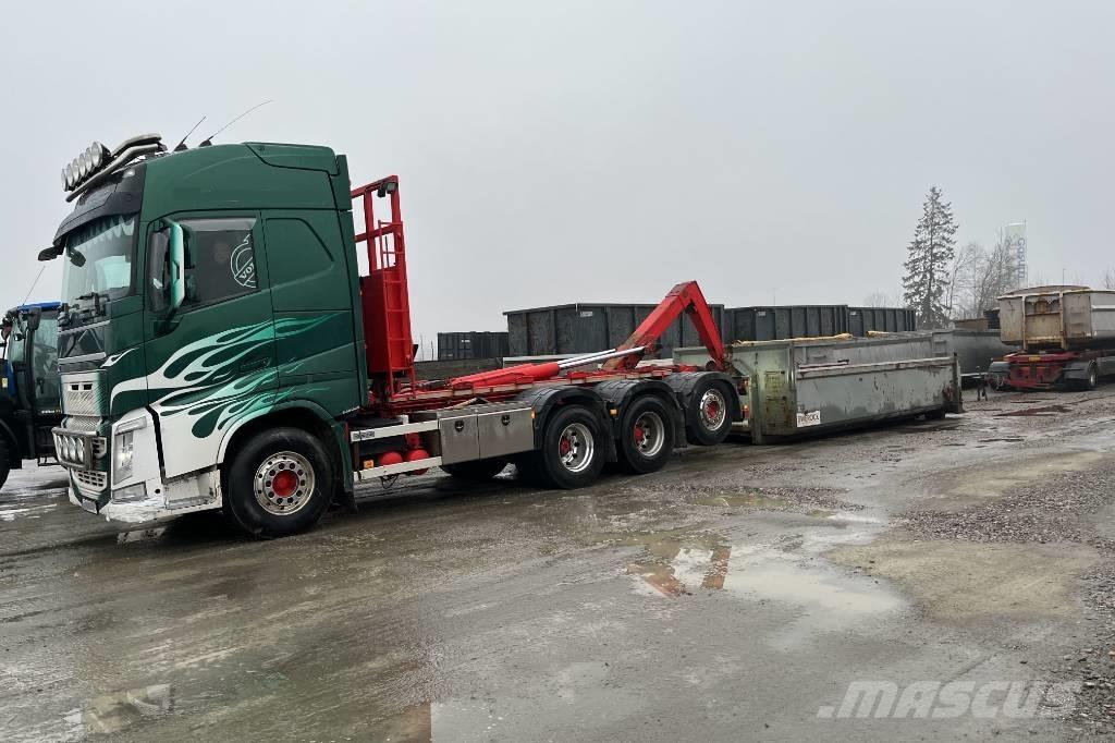 Volvo FH 540 Treileri ar āķi