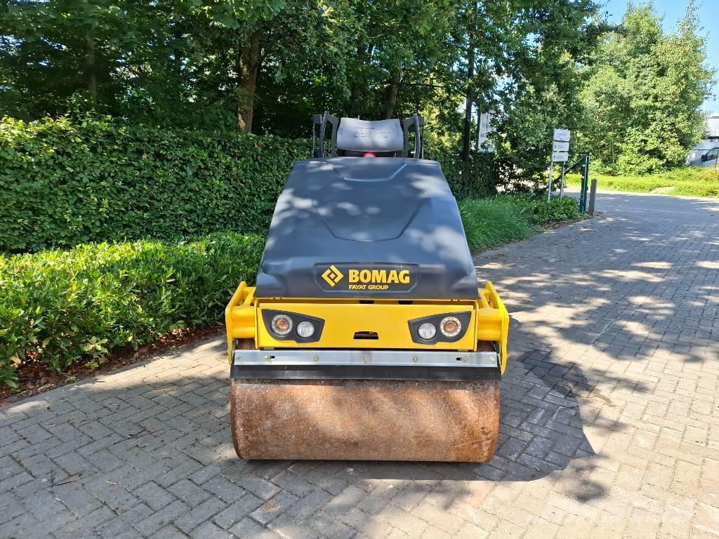 Bomag BW 120 AD-5 Divvalču grunts veltņi