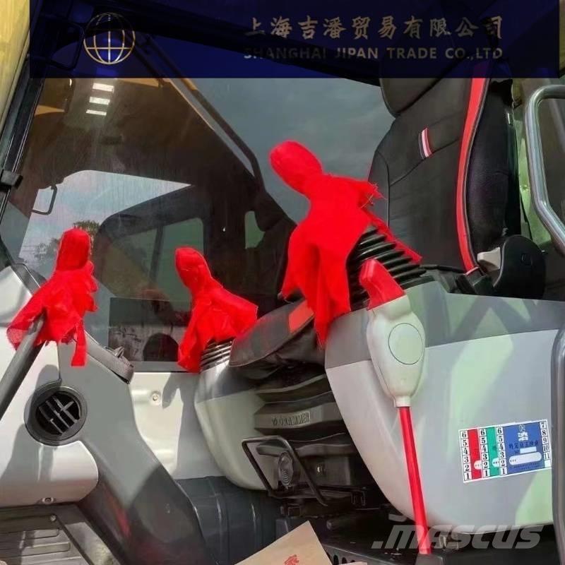 Komatsu PC 220 Kāpurķēžu ekskavatori