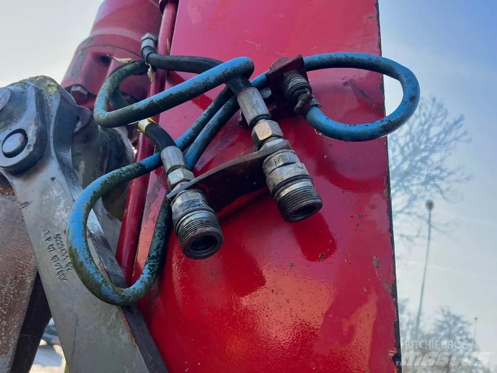 Liebherr 902 Ekskavatori uz riteņiem