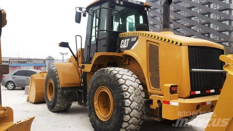 CAT 950h Iekrāvēji uz riteņiem