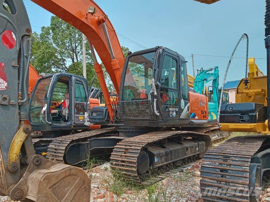 Hitachi ZX 160 Kāpurķēžu ekskavatori