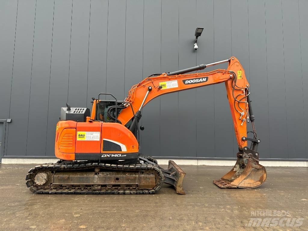 Doosan DX 140 LCR-5 Kāpurķēžu ekskavatori