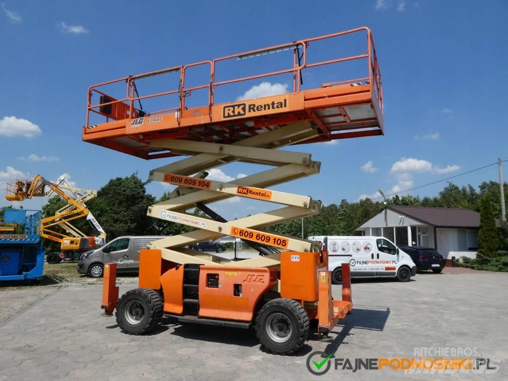 JLG 4394 RT Šķerveida pacēlāji