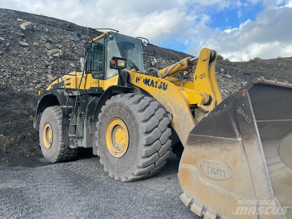 Komatsu WA500 Iekrāvēji uz riteņiem