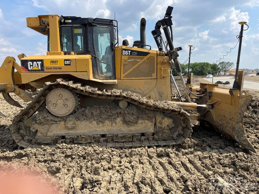 CAT D 6 T XW VP Kāpurķēžu buldozeri