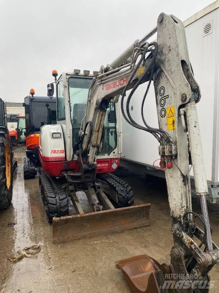 Takeuchi TB 230 Mini ekskavatori < 7 t