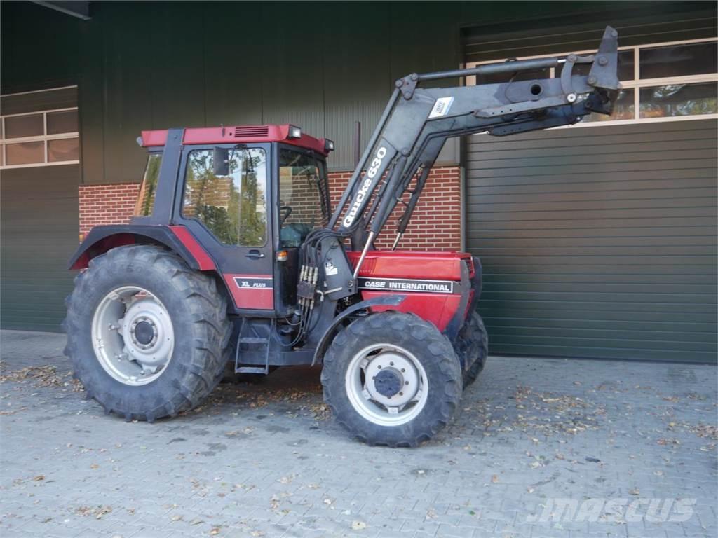 Case IH 844 XL+ Traktori