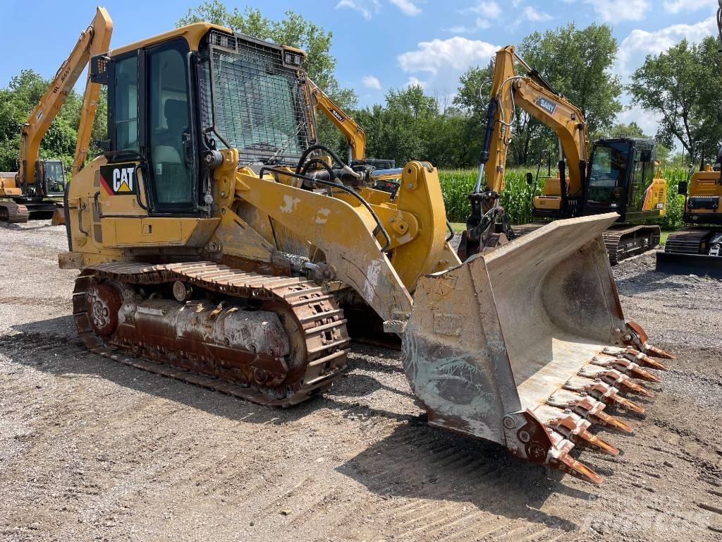CAT 953 K Kāpurķēžu iekrāvēji